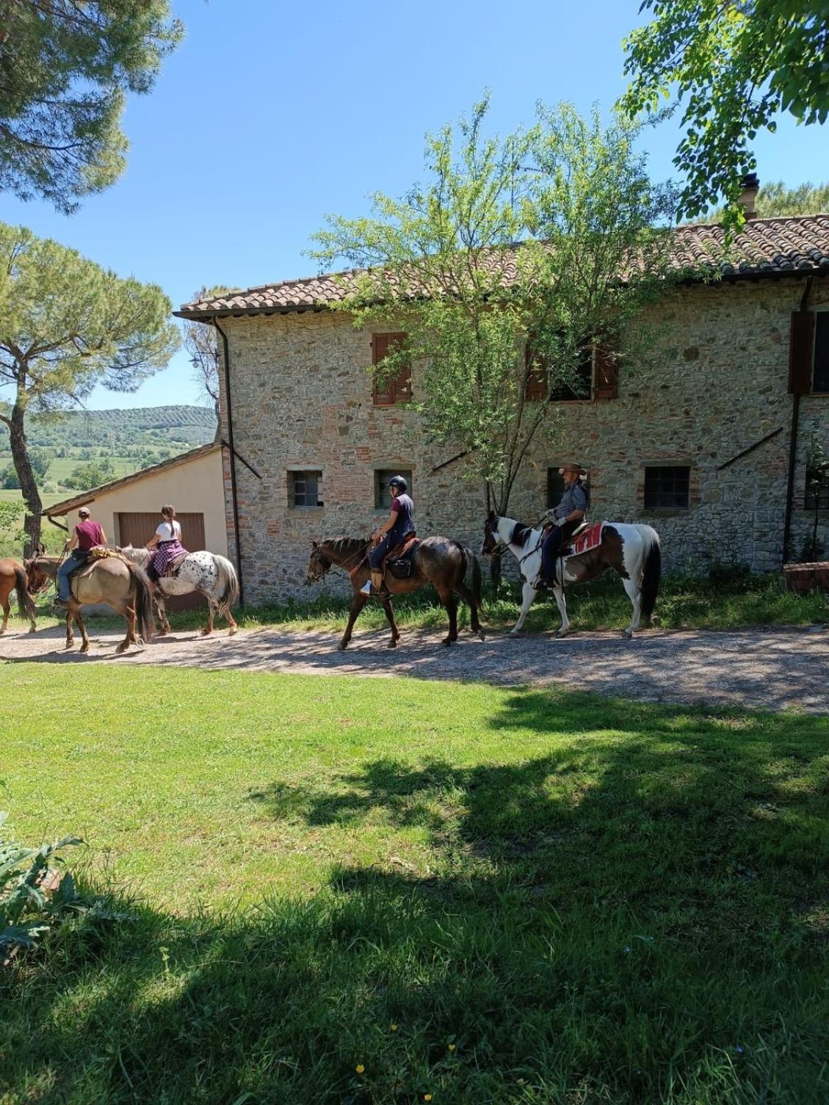 La Casa Dei Breton Apartman Magione Kültér fotó