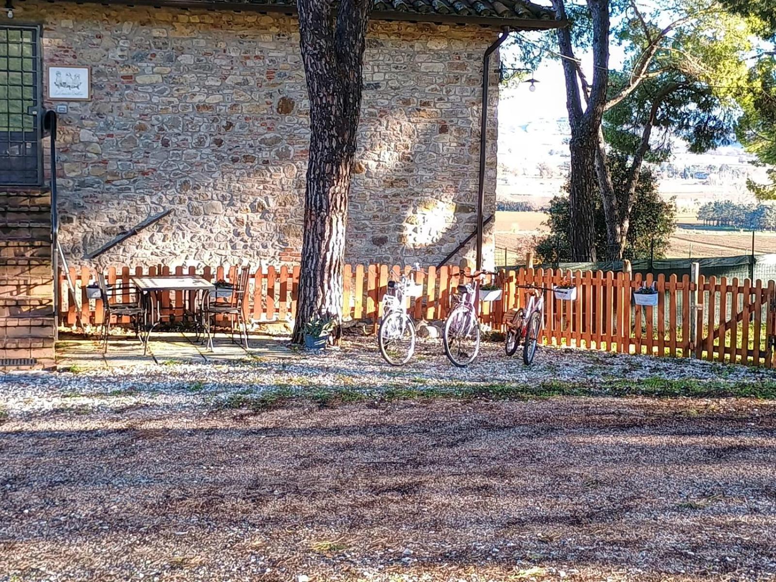 La Casa Dei Breton Apartman Magione Kültér fotó